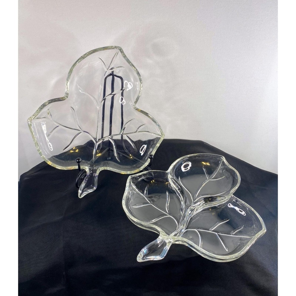 Vtg 1950's Hazel Atlas 2 Leaf or Shamrock Shape Nut Candy Relish Dishes Clear